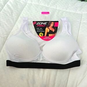 Ladies sports bra size xl fits more like a large